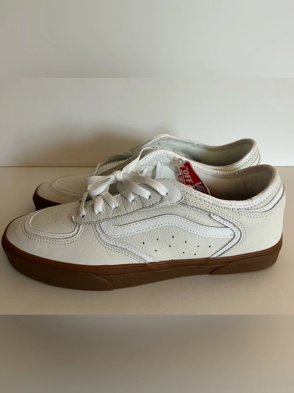 Vans Rowley Classic True White/Gum Sneakers